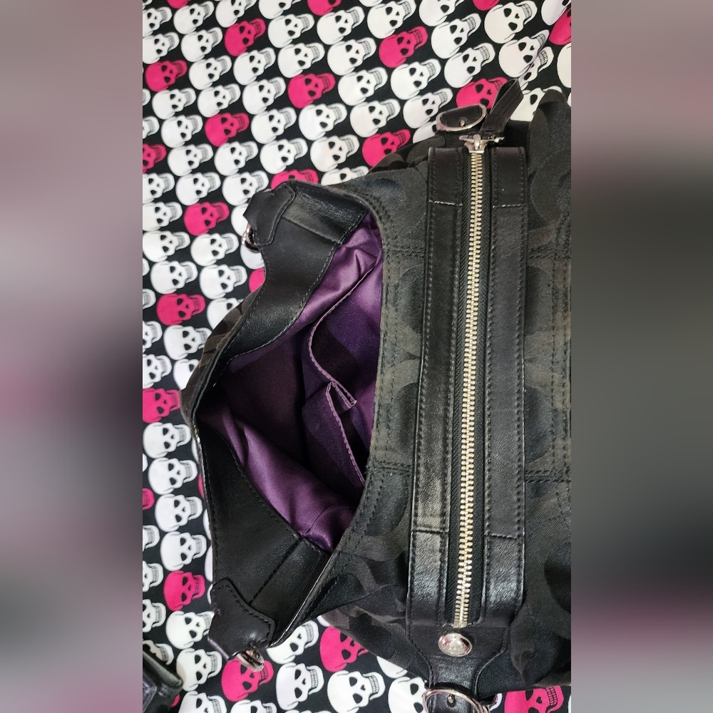 Rare Coach Maggie Purse - Picture 7 of 11